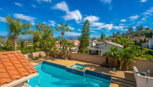 @ Marbella Lane - Captivating Home in Rowland Hts - Foto 1