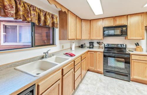 Perfect location walk to town and nature - Foto 6