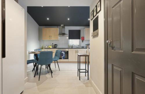 Extended Stays Welcome - Sleeps 11 - FREE Parking - Hosted by HG Horizon Properties - Foto 8