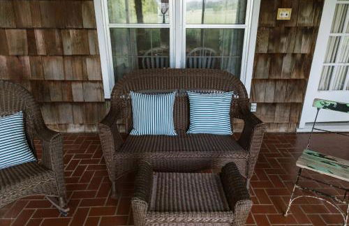 ~ The Cozy Farmhouse ~ | Sleeps 10+ | Farm Views - Foto 20