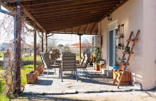 Sofia's Garden View - Photo 7