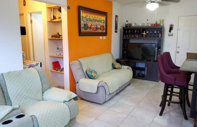 Room in Guest Room - Room in Comfortable Apartment Located on the Beach Very Close to the City - Foto 7