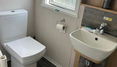 Dollys Den - Photo 3