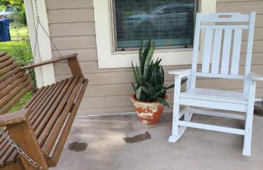 Home Away from Home 2 bedroom house - Foto 10