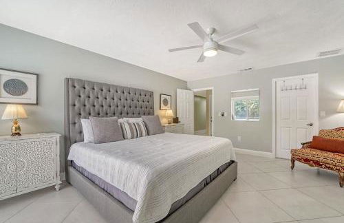 Beautiful Home - Oasis Backyard with Heat Pool - Foto 75