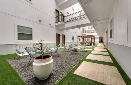 Sleek loft style 2BR I Gym I Parking I Workspace - Foto 21