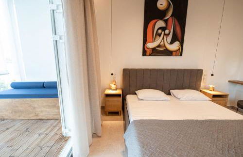 SEMIRAMIS Luxury Apartments - Photo 55