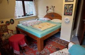 Doppelzimmer im Einfamilienhaus, mit eigenem Bad und Küchenmitbenutzung - Foto 1