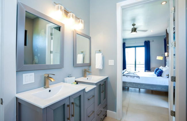 Oceanfront Sunset Gecko Condo - Second Floor 2B - Foto 32