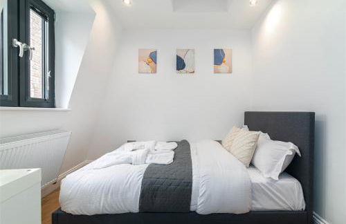 3-Bedroom House with 2 Living Rooms & Balcony near Brick Lane, London - Foto 3