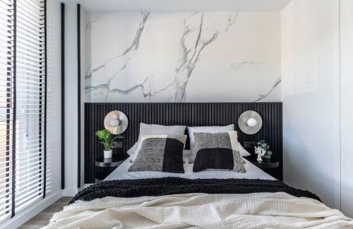 AkomodaT en Precioso y Moderno con Jardín y Parking - Foto 18