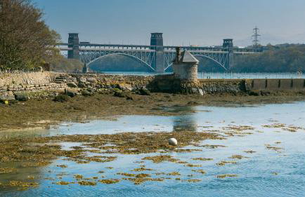 Min y Mor Menai - Foto 4