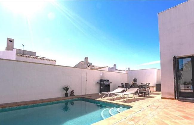 Experience Luxury and Privacy at Villa Samson, Your Perfect Retreat at El Valle - Photo 13