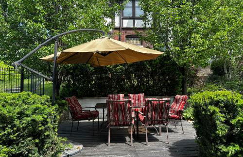 Historic Tudor with River Views & Fun Gaming Room - Foto 59