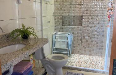 Belíssimo sobrado com piscina - Foto 9