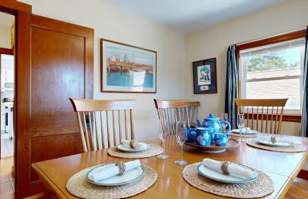 Hank's Hideaway by Bayley Vacation Rentals - Foto 6