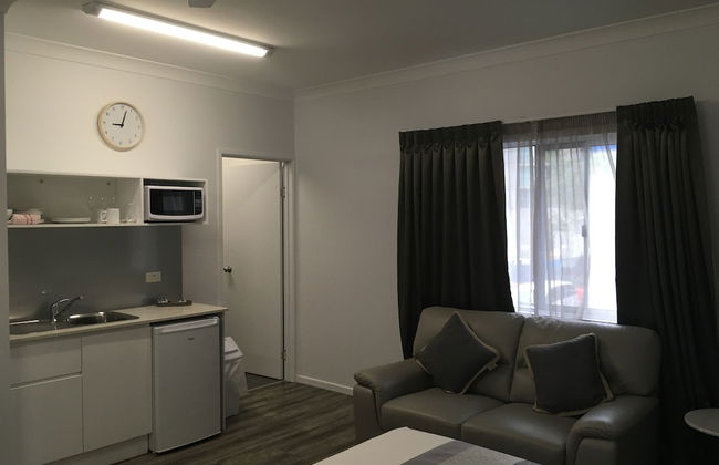 Escape On Lake - Photo 9