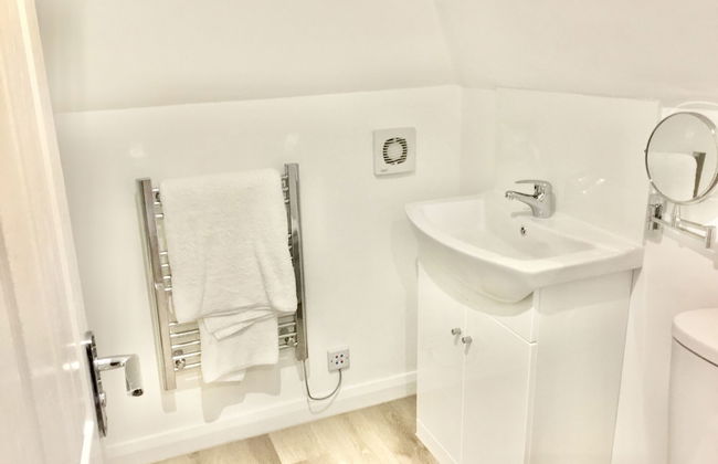 Pinewood Cottage Deluxe Self Catering Apartments - Foto 21