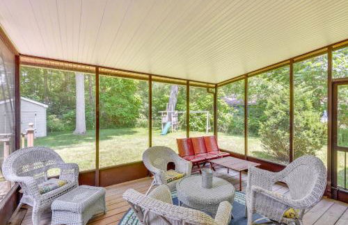 Charming Union Pier Home with Deck Half-Mi to Beach - Foto 2