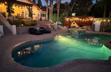 Secluded Paradise Oasis with Gorgeous Pool - Foto 1