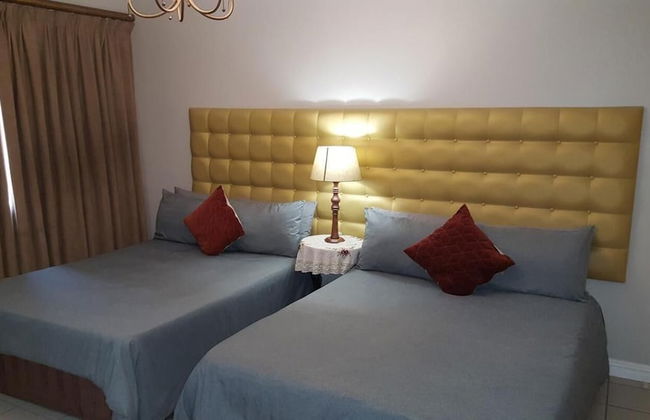 Savoy Lodge - Standard Double Room 7 - Foto 13