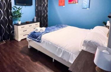 Spacious Family Home with Pool, Hot Tub, Fast Wifi - Foto 31