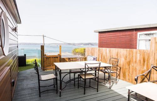 Bovisand Beach Area Chalet, 2-Bed Sea View with Gated Parking & BBQ - Photo 17