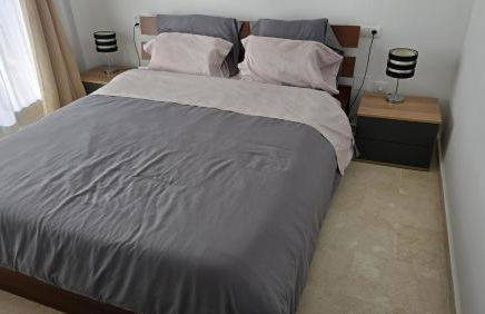 Piso muy cómodo en Estepona, Zona Selwo - Photo 19