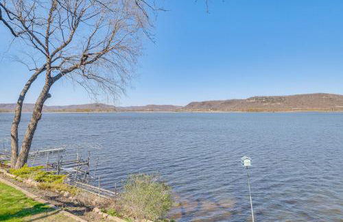 Riverfront Home with Yard Games in Wabasha! - Foto 31