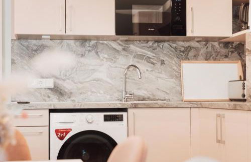 House of Blooms - Photo 102