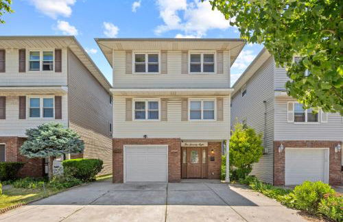 Cozy 3BR, Near NYC, Cruise Port,Statue of Liberty, Free Driveway Parking - Foto 1