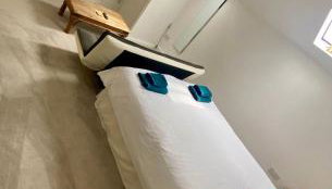 JP Short Stays - Photo 3