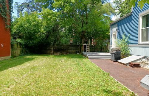 Huge 2 Bedroom House in the Heart of Northside! - Foto 6