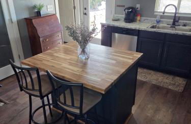 Charming two-bedroom farm house - Foto 13