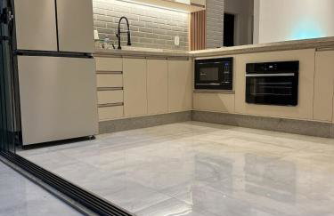 Casa em Condomínio com Piscina Privativa Área Gourmet Conforto e Tranquilidade para Famílias - Foto 14