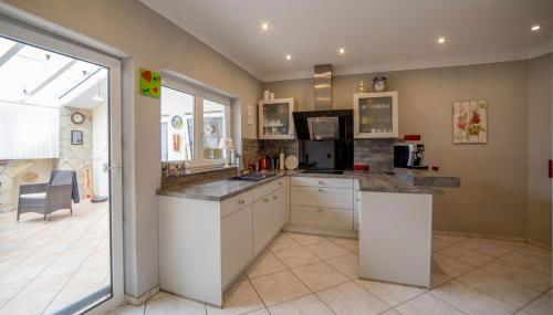 Superior Maisonette-Wohnung-nur 5 min zum Europapark - Foto 4, stove