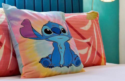 Lilo & Stitch Themed Villa 10 Min to Disney! Heated Pool & Game Room - Foto 27