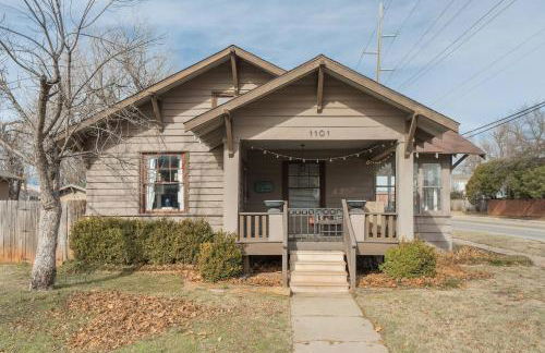 Historic Bungalow Walkable District - Foto 42