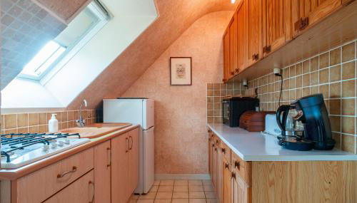 Jacinthe - Appt dans une villa néo-bretonne - Foto 4, stove