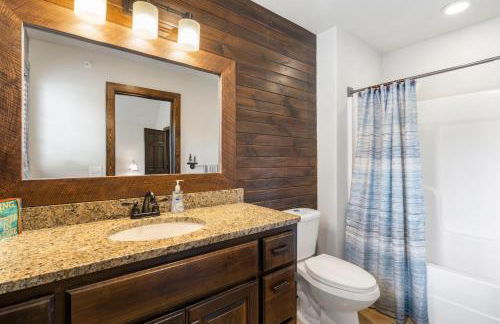 8 Bed Luxury Lakefront Villa Amazing View 2 Pools Free Resort Amenities Dock - Foto 78