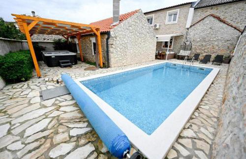 Family friendly house with a swimming pool Ninski Stanovi, Zadar - 17812 - Foto 12
