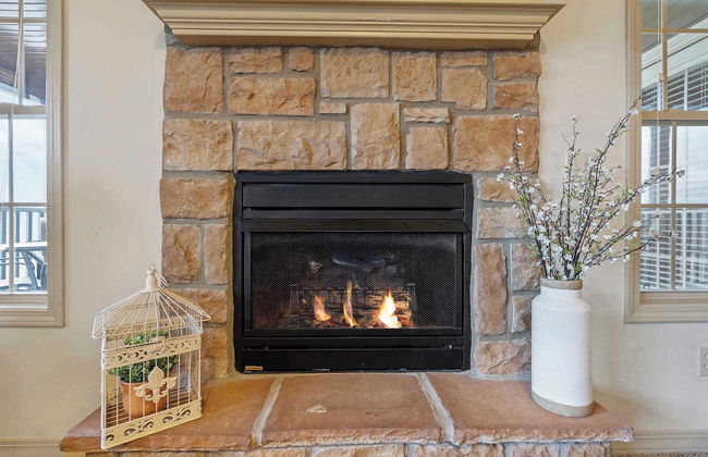 The Gathering Place - Minutes to 61-acre Theme Park - Photo 20