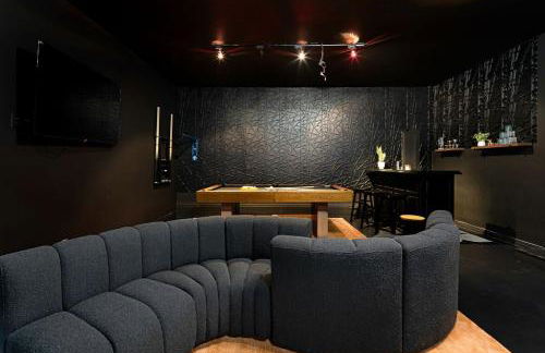 Luxury Escape! Golf Sim, Sauna, Hot Tub & Game Room Bliss - Foto 17