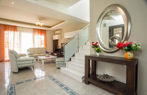 EVA's House - Photo 30