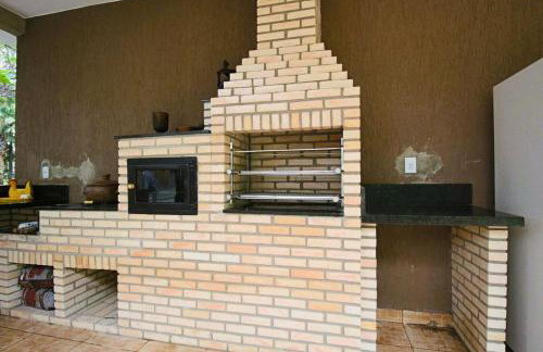 Casa com Piscina e Churrasqueira em Taguatinga - Foto 4