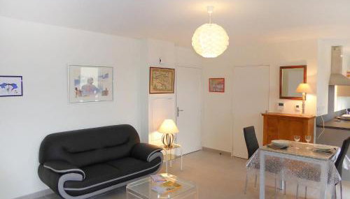 Studio Les Allées du Port by Interhome - Foto 3