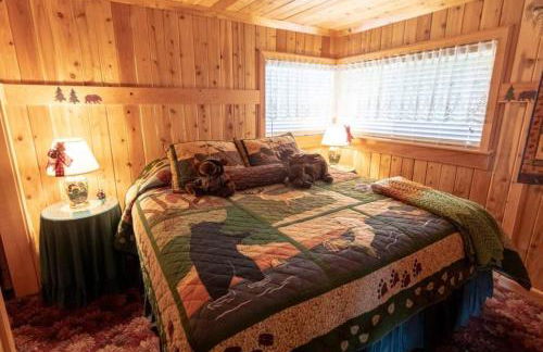 Lakeside Log Cabin! Blessings & Memories Abound! - Foto 8