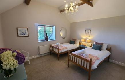 The Lodge a beautiful barn conversion with 3 ensuite bedrooms on the edge of Cannock Chase - Foto 36
