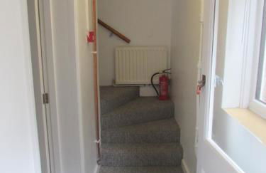 The Annex Apartment - Photo 11