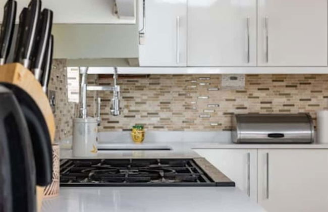 Tudor House Kingston Luxury 5 bed Villa - Foto 18